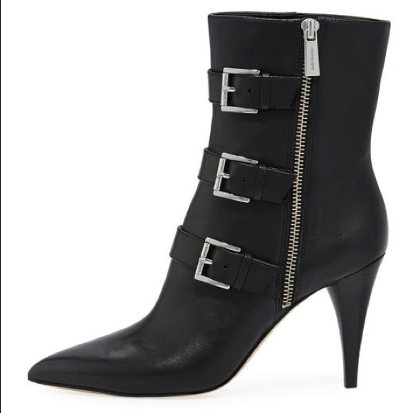 ✨SOLD✨ MICHAEL KORS Buckle Booties Size 7 - Picture 2 of 6